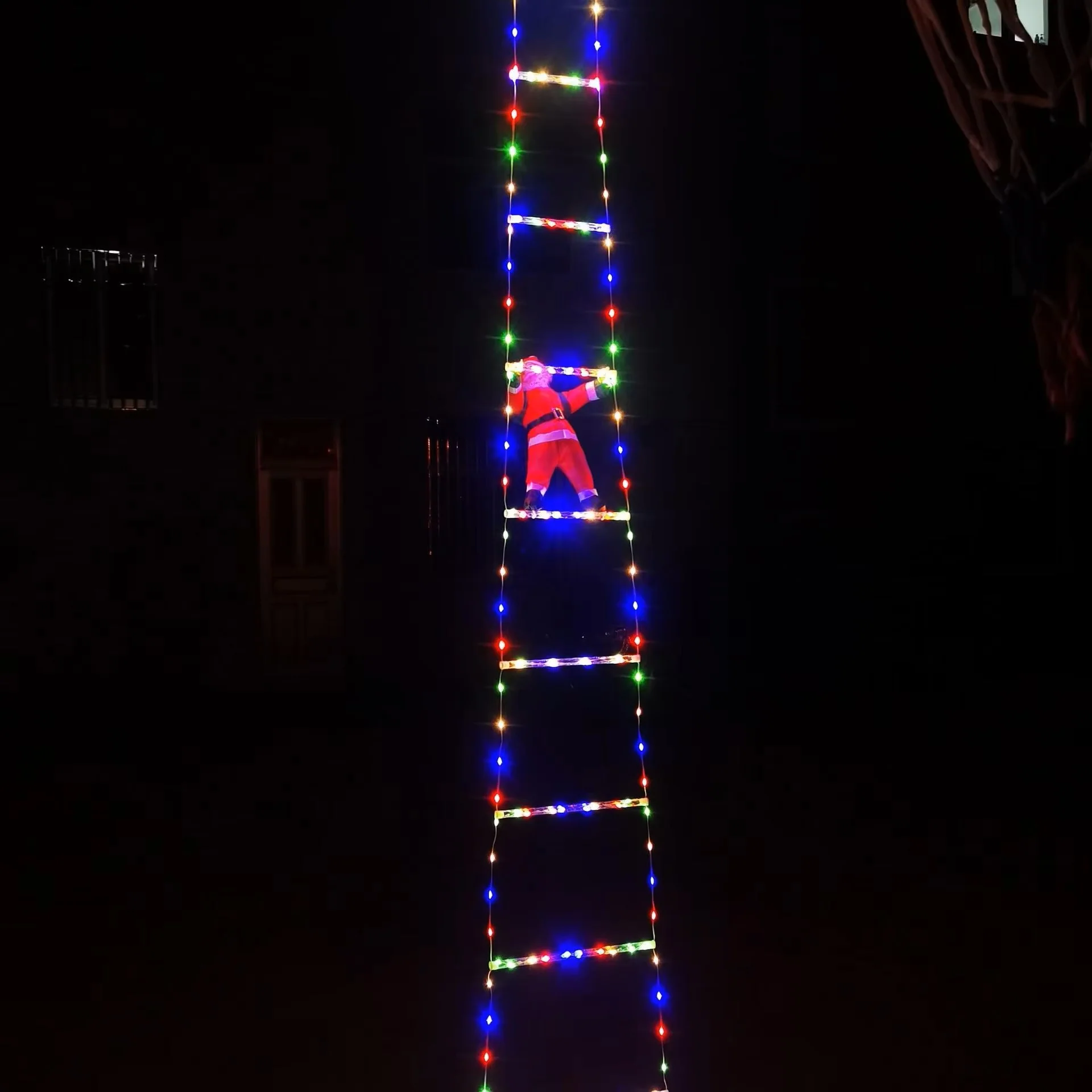 3M Santa Claus Climbing Ladder - Image 2