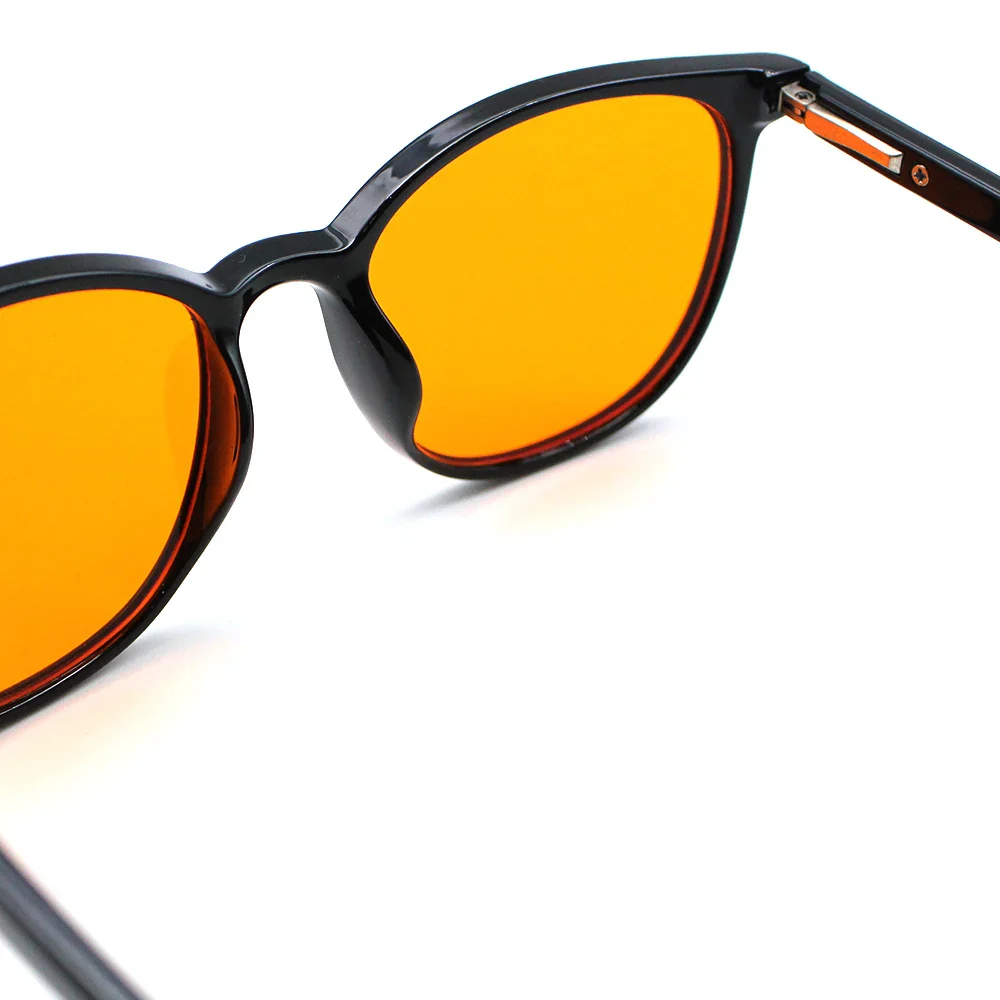 Deep-Tinted Blue Light Glasses - Image 9
