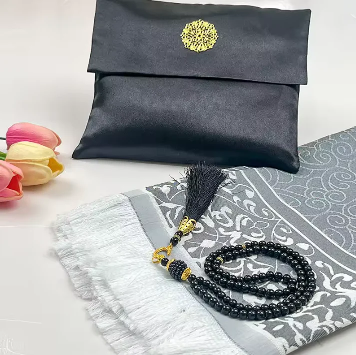 Elegant 3-Piece Travel Prayer Mat & Tasbih Gift Set - Image 14