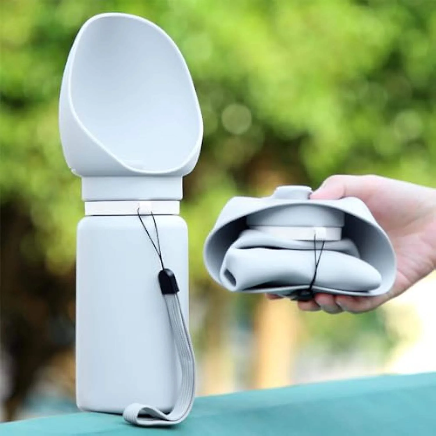 Foldable Pet Water Bottle with Drinking Cup (550ml)