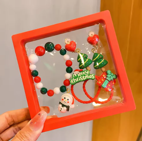 Handmade Christmas Beaded Bracelet Set - Image 11