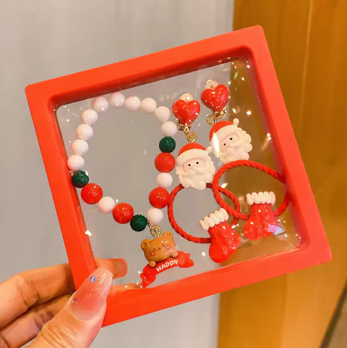 Handmade Christmas Beaded Bracelet Set - Image 12