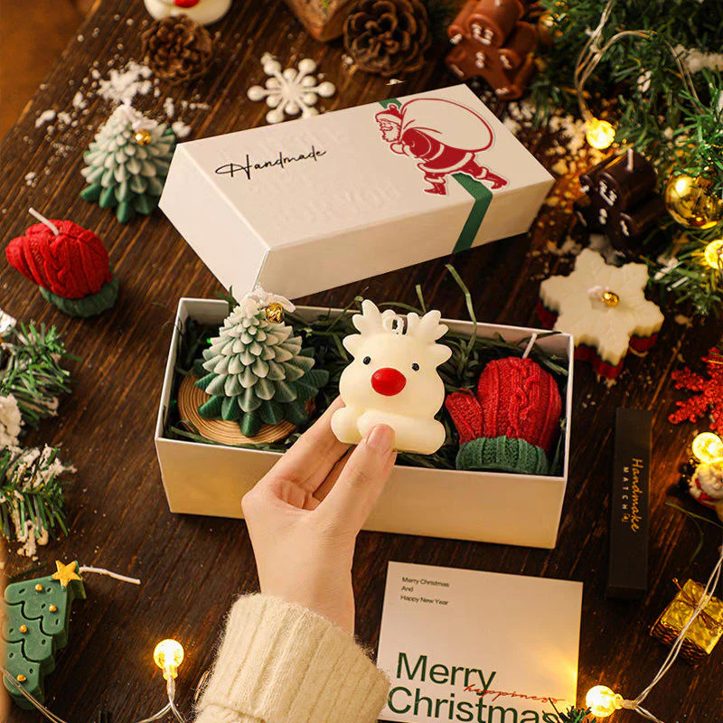 Handmade Christmas Scented Candles – Holiday Home Décor