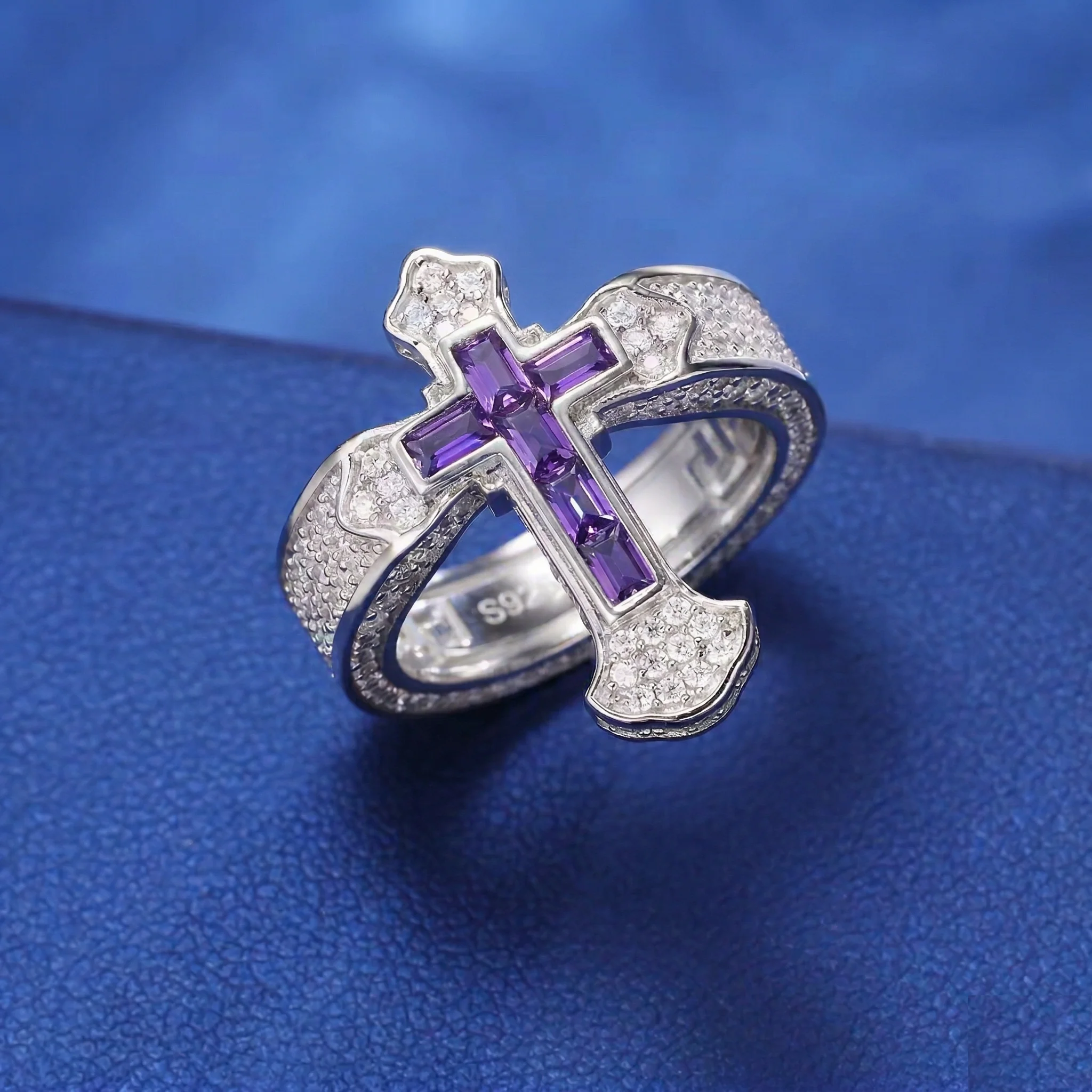 Men’s Cross Ring - Image 8