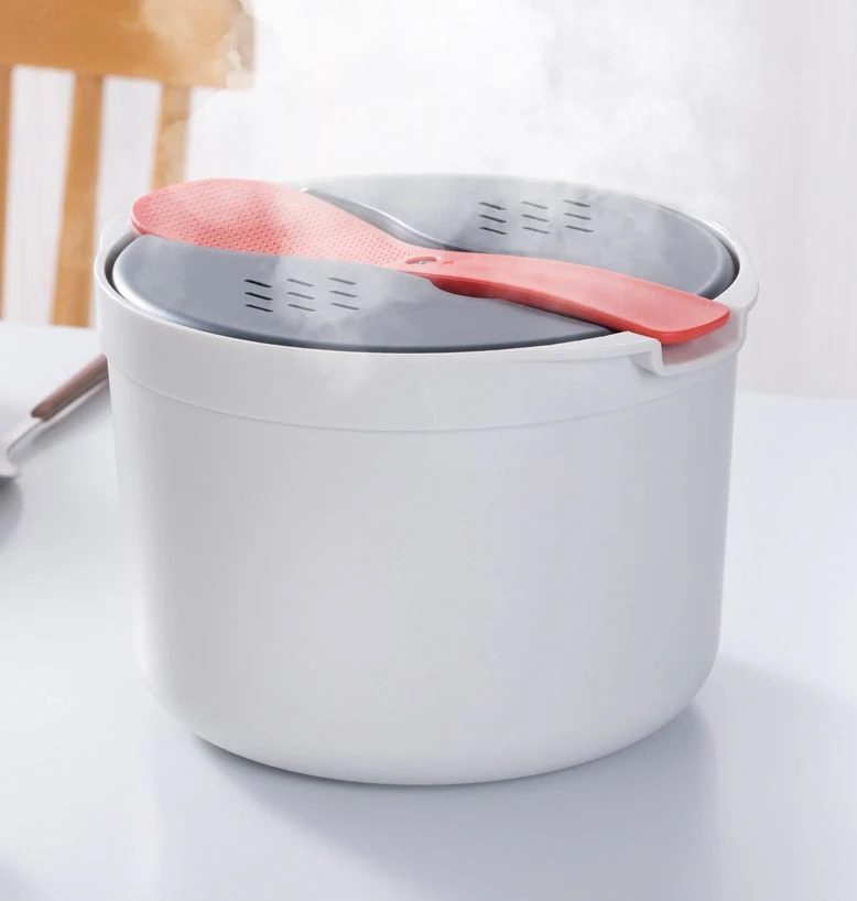 Multi-Functional Microwave Steamer – PP Plastic with Lid and Tray - Image 3
