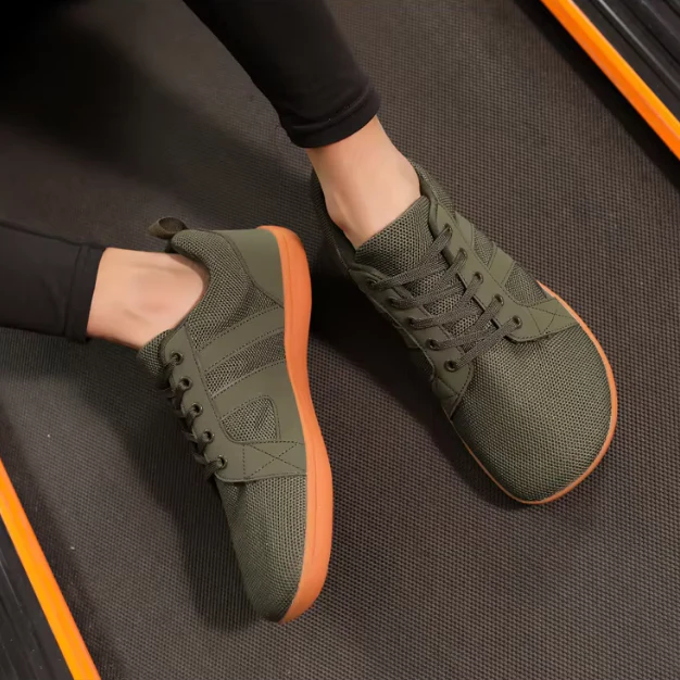 Premium Men's Wide-Toe Barefoot Sneakers - Image 7