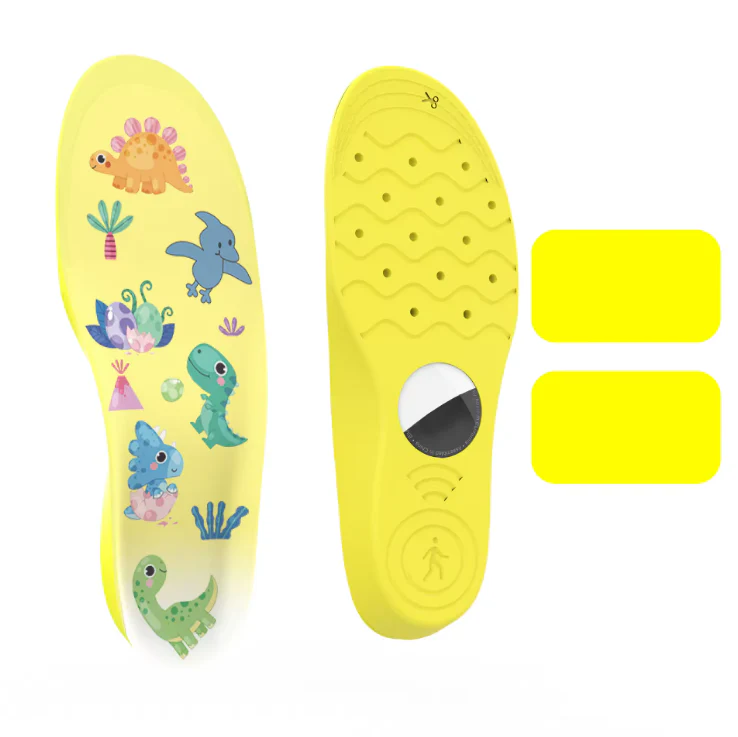 Shoe Insole with Hidden Air-Tag Holder - Image 6