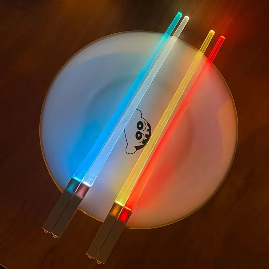 Smart Reusable LED Light-Up Chopsticks - Image 3