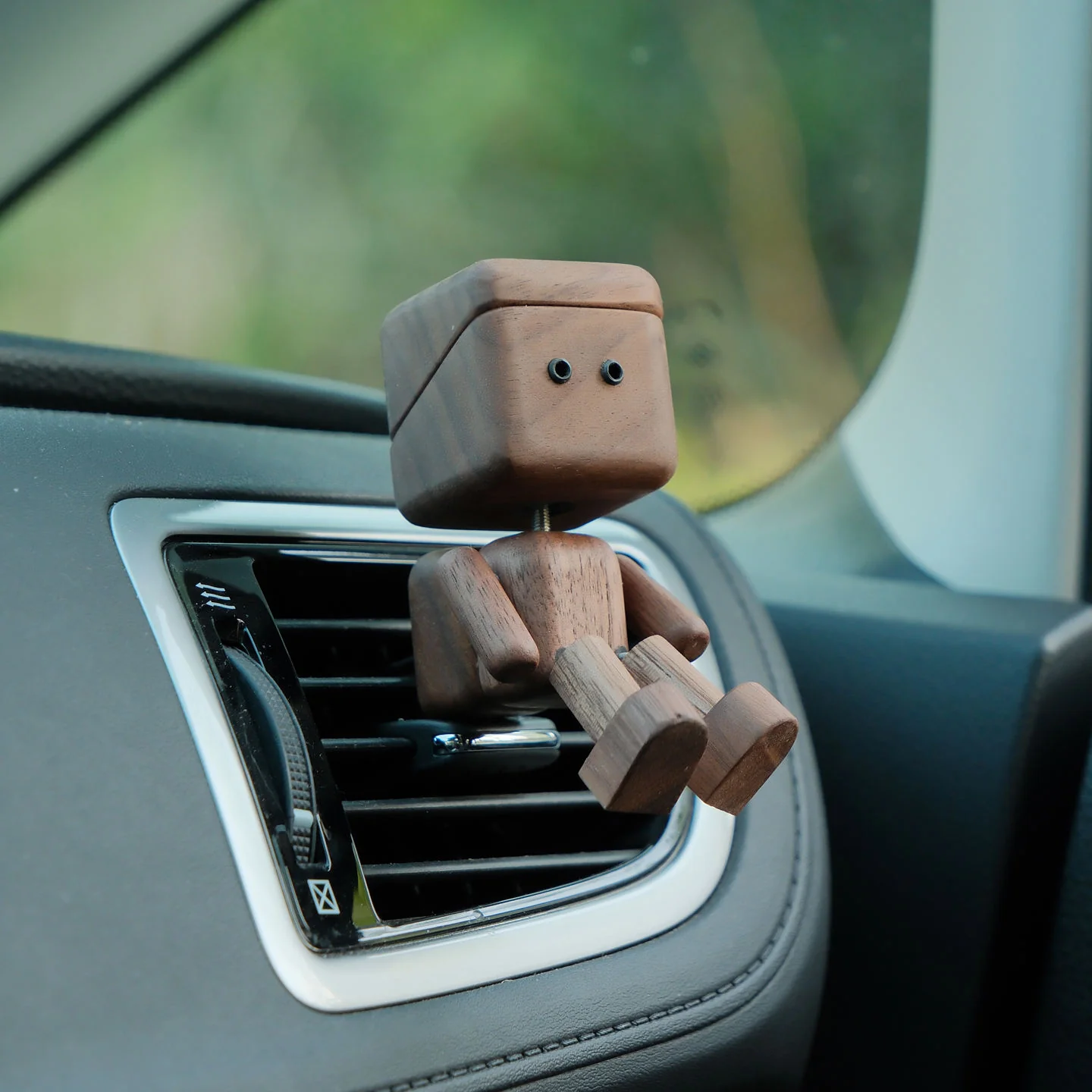 Solid Wood Cube Figure Aromatic Diffuser - Image 2