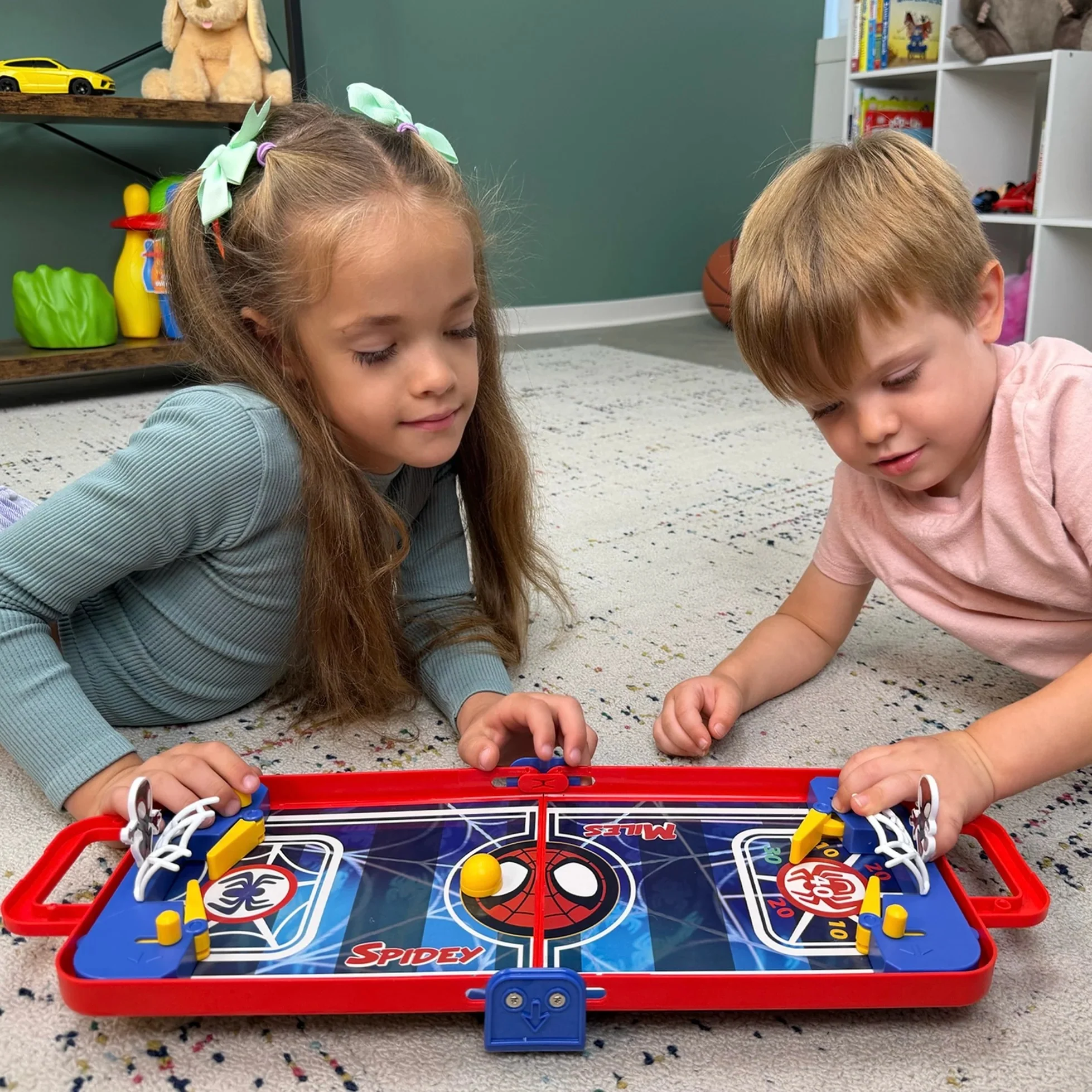 Spidey and His Amazing Friends 4-in-1 Tabletop Game Suitcase Playset - Image 2