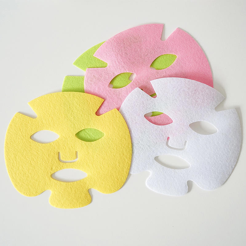 Wooden Kids Makeup Pretend Play Set - Image 3